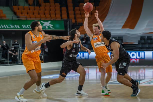 在漫画中 在漫画中