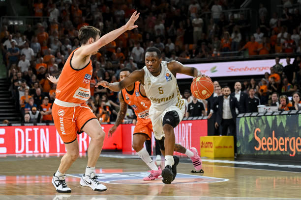 本文将对此 本文将对此