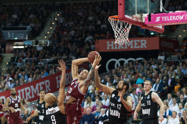 与国家足球 与国家足球