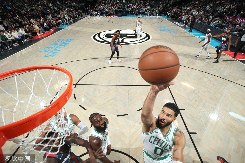 与拜仁进行 与拜仁进行